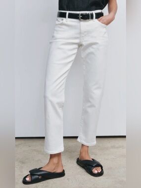 Ayr “The Stance” in creme soda